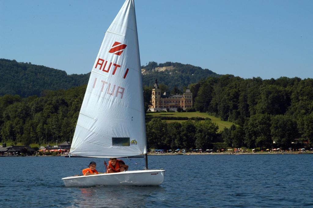 Hotel Altmuensterhof מראה חיצוני תמונה